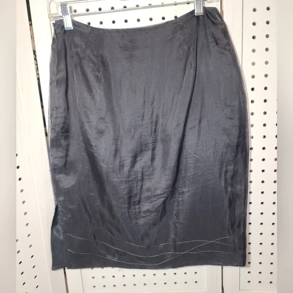 Lord & Taylor Vintage Silk Skirt Size 6 Midi Bead Design - Picture 5 of 5